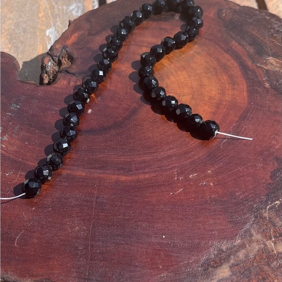 Beads102: Vtg 10mm Faceted Black Beads – 12” Strand, Jewelry Making Supply - Picture 5 of 5
